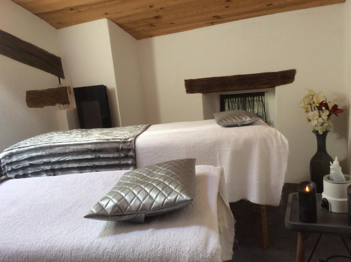 Le Clos Pastel Chambres D'Hotes & Gite Virac Eksteriør billede