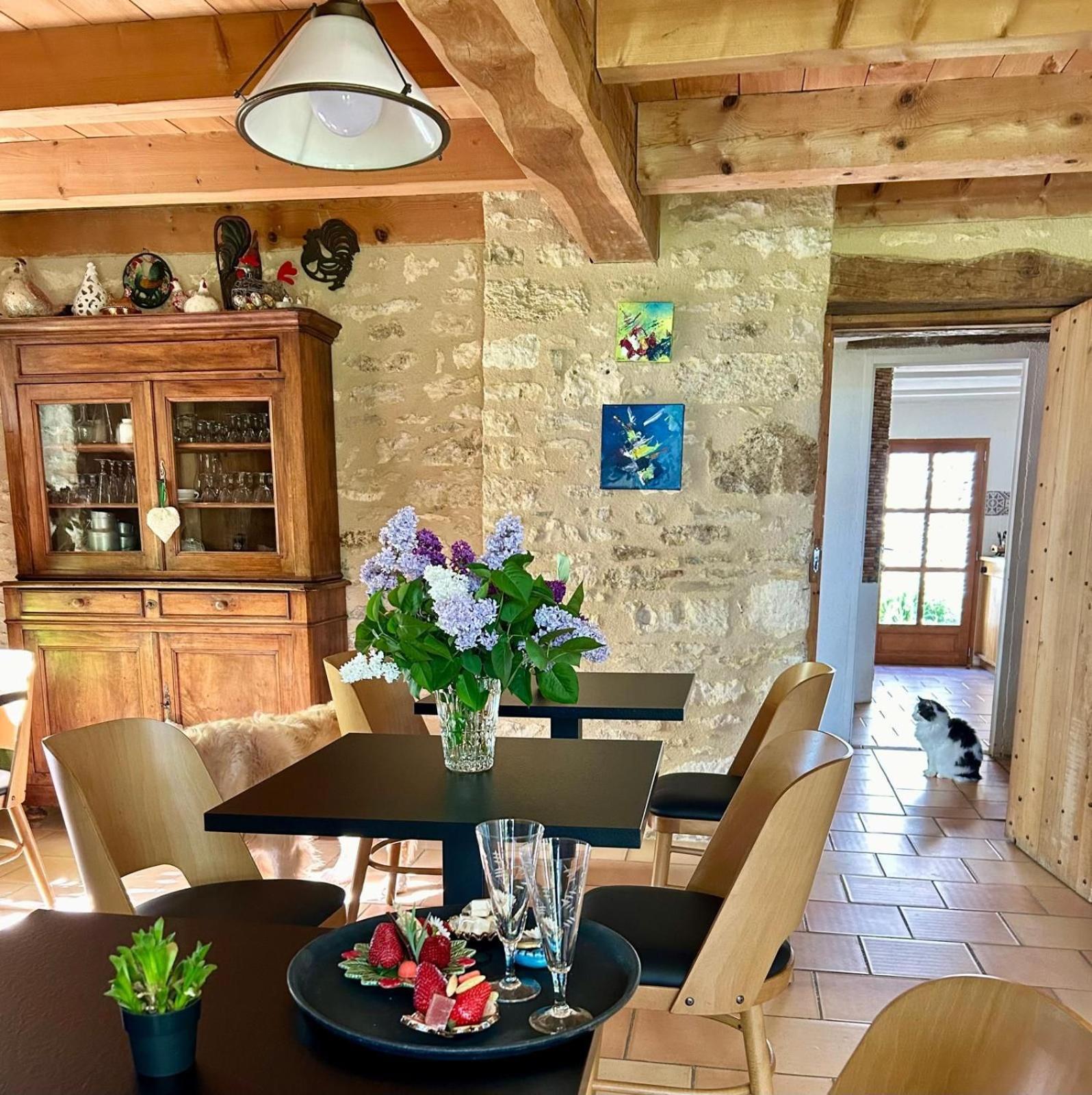 Le Clos Pastel Chambres D'Hotes & Gite Virac Eksteriør billede